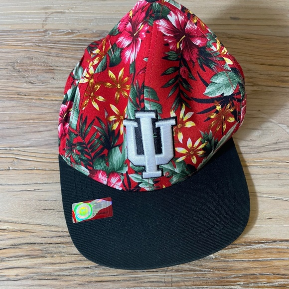 Top of the World Indiana University IU Hoosiers Hawaiian Floral Snap Back Hat - Picture 1 of 6